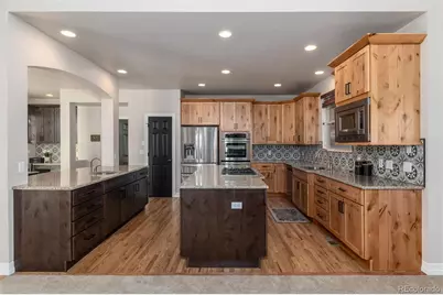 6835 S Robertsdale Way, Aurora, CO 80016 - Photo 18