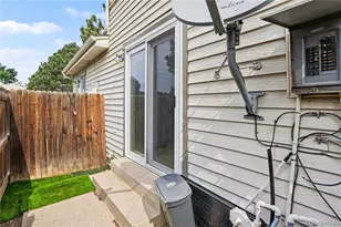 17648 E Loyola Dr, Aurora, CO 80013 - Photo 16