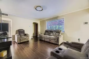 1010 Ash Ct, Thornton, CO 80229 - Photo 2