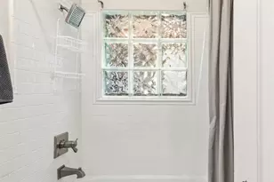 2547 Krameria St, Denver, CO 80207 - Photo 14