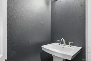 9853 Cypress Point Cir, Lone Tree, CO 80124 - Photo 8