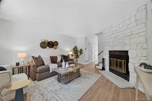 1811 S Quebec Way, Denver, CO 80231 - Photo 4