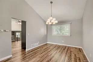 3669 S Gibralter Cir, Aurora, CO 80013 - Photo 4