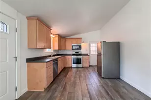 433 Sunnyside Ln, Longmont, CO 80504 - Photo 14