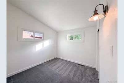 433 Sunnyside Lane, Longmont, CO 80504 - Photo 8