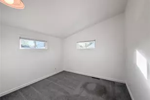 433 Sunnyside Ln, Longmont, CO 80504 - Photo 6