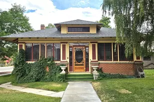 243 Park Ave, Salida, CO 81201 - Photo 2