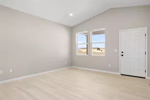 981 E Waverly Dr, Pueblo, CO 81007 - Photo 12