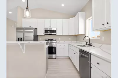 981 E Waverly Drive, Pueblo, CO 81007 - Photo 10