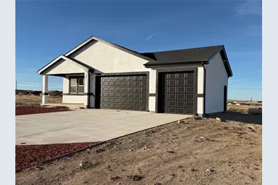 981 E Waverly Drive, Pueblo, CO 81007 - Photo 2