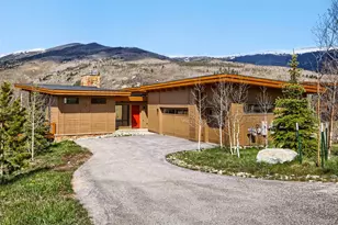 836 Maryland Creek Rd, Silverthorne, CO 80498 - Photo 2