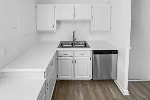 622 Dawson St, Aurora, CO 80011 - Photo 6