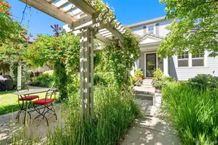 9073 E 29th Pl, Denver, CO 80238 - Photo 2
