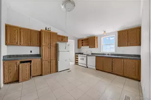 41751 Harbour Rd, Avondale, CO 81022 - Photo 8
