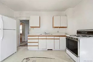 1921 S Marion St, Denver, CO 80210 - Photo 8