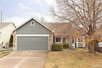 20063 E Tufts Drive, Centennial, CO 80015 - Photo 2