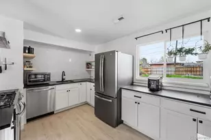 34 Yates St, Denver, CO 80219 - Photo 14