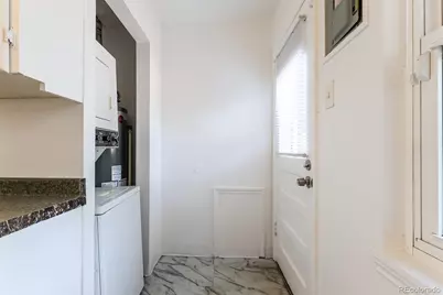 1616 Newark Street, Aurora, CO 80010 - Photo 8