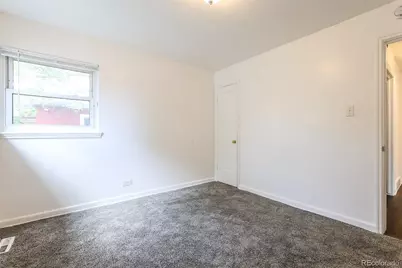 1616 Newark Street, Aurora, CO 80010 - Photo 18
