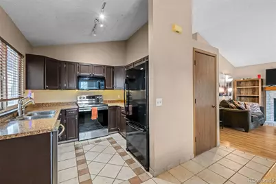 4785 S Yampa Street, Aurora, CO 80015 - Photo 14