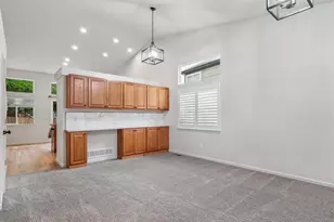 9669 Sydney Ln, Highlands Ranch, CO 80130 - Photo 4