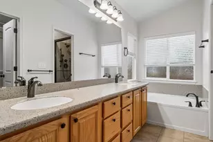 9669 Sydney Ln, Highlands Ranch, CO 80130 - Photo 14