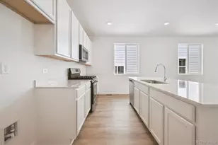 45933 Wood Thrush Ave, Bennett, CO 80102 - Photo 8