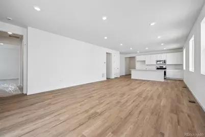 45933 Wood Thrush Avenue, Bennett, CO 80102 - Photo 10