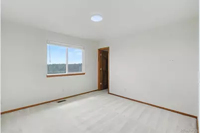 8485 Edgemont Way, Colorado Springs, CO 80919 - Photo 32