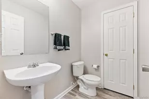 19504 E Arkansas Ave, Aurora, CO 80017 - Photo 16