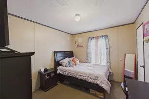 4211 E 100th Ave, Thornton, CO 80229 - Photo 14