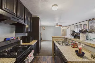 4211 E 100th Ave, Thornton, CO 80229 - Photo 10