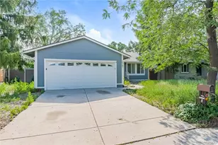 16797 E Mansfield Cir, Aurora, CO 80013 - Photo 2