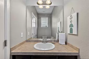 1750 Aspen Meadows Cir, Denver, CO 80260 - Photo 18