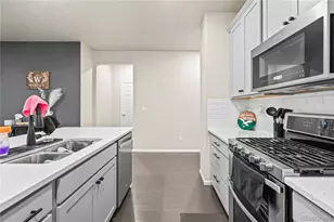 9268 Richfield St, Commerce City, CO 80022 - Photo 8