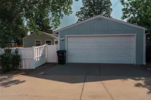 2635 S Linley Ct, Denver, CO 80219 - Photo 40