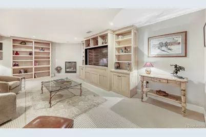 2552 E Alameda Avenue #31, Denver, CO 80209 - Photo 8