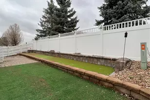 1137 S Coolidge Cir, Aurora, CO 80018 - Photo 2