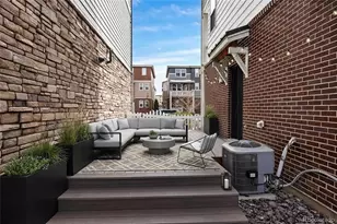 2372 S Scranton St, Aurora, CO 80014 - Photo 8