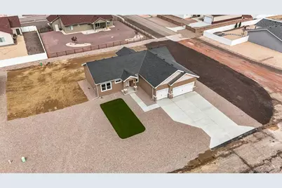 729 Campbell Lane, Pueblo, CO 81007 - Photo 40