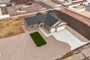 729 Campbell Ln, Pueblo, CO 81007 - Photo 40
