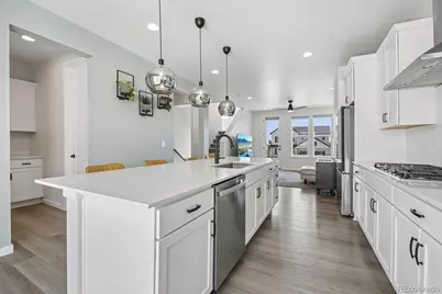 5195 Queen Court, Arvada, CO 80002 - Photo 2