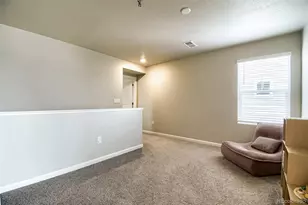 27104 E Archer Ave, Aurora, CO 80018 - Photo 20