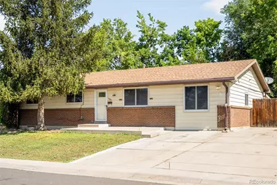 4661 Dixon Drive, Westminster, CO 80031 - Photo 2