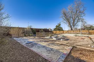 471 Iola St, Aurora, CO 80010 - Photo 34