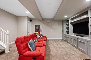 6034 Alton St, Denver, CO 80238 - Photo 32