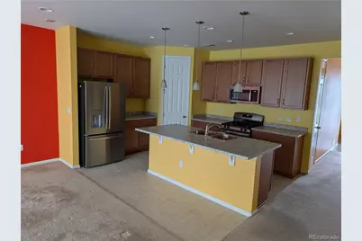 27646 E 10th Drive, Aurora, CO 80018 - Photo 4