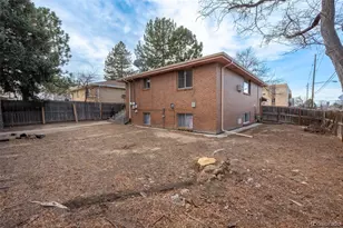 1394 Chester St, Aurora, CO 80010 - Photo 16