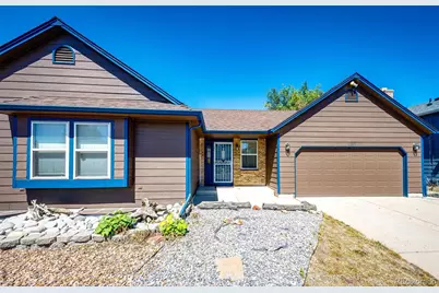 4505 Eagle Street, Denver, CO 80239 - Photo 2