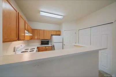 12182 E 2nd Drive, Aurora, CO 80011 - Photo 16